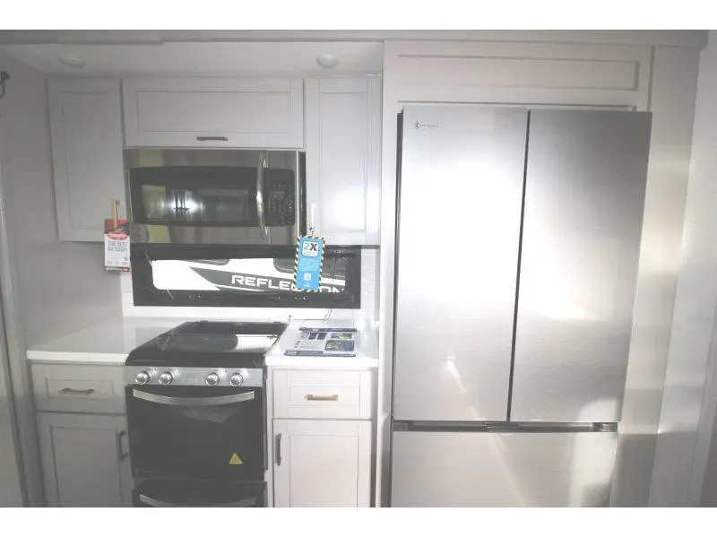 2027 Jayco North Point 310RLTS