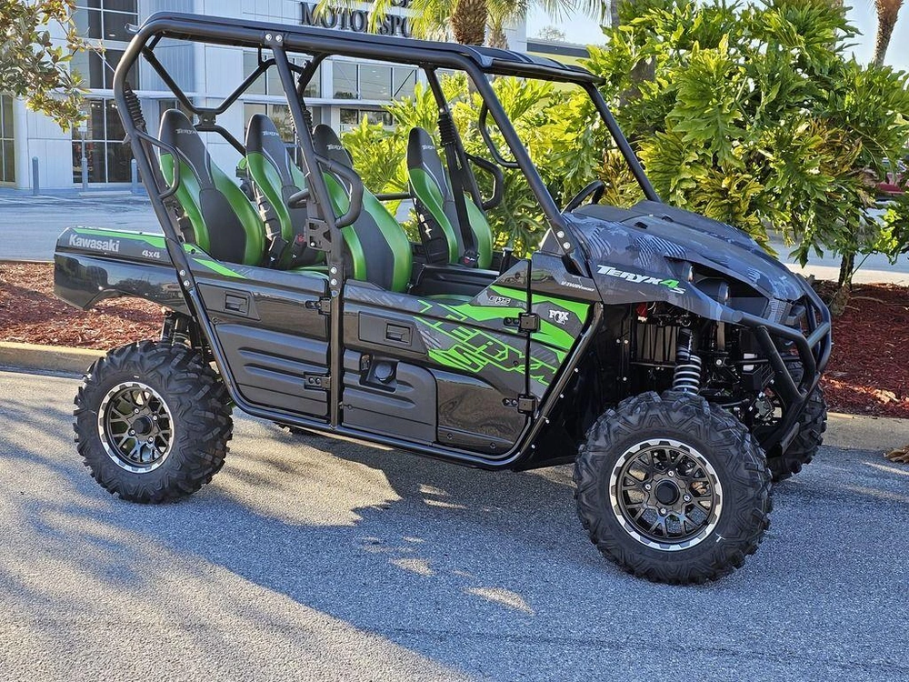 2025 Kawasaki Teryx4™ S Le Cypher Camo Gray