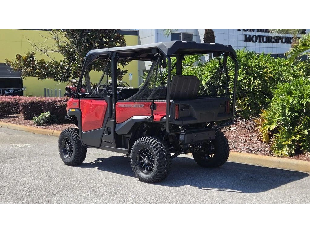 2026 Honda Pioneer 1000-5 Deluxe