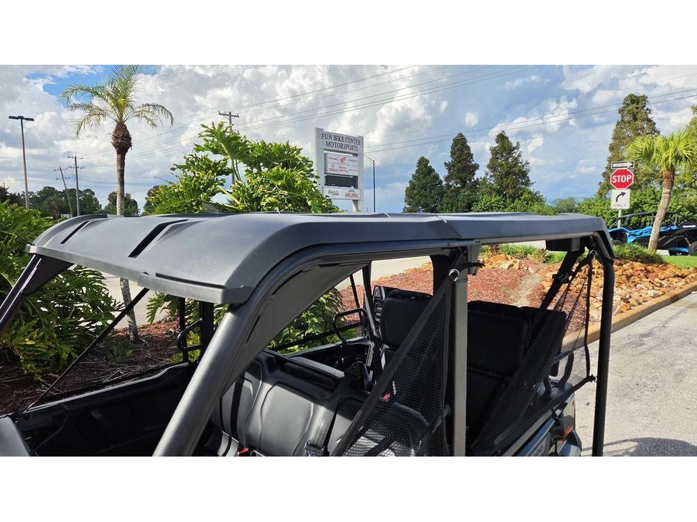 2026 Honda Pioneer 1000-5 Deluxe