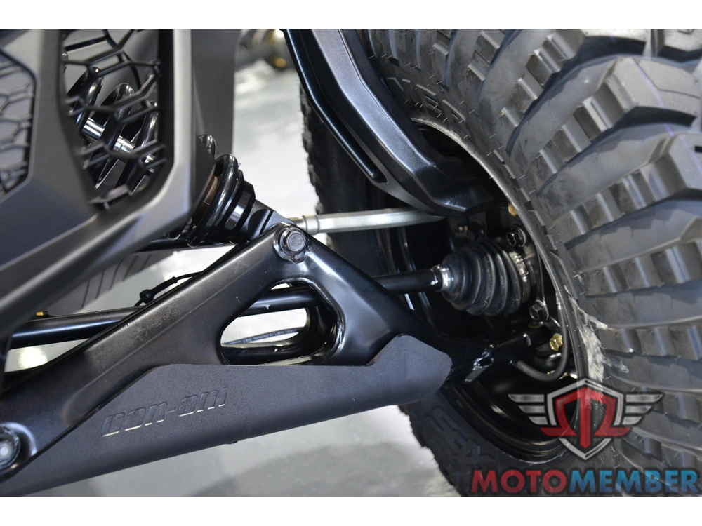 2027 Can-am Maverick R Max X Rc With Smart-shox 999t Dct