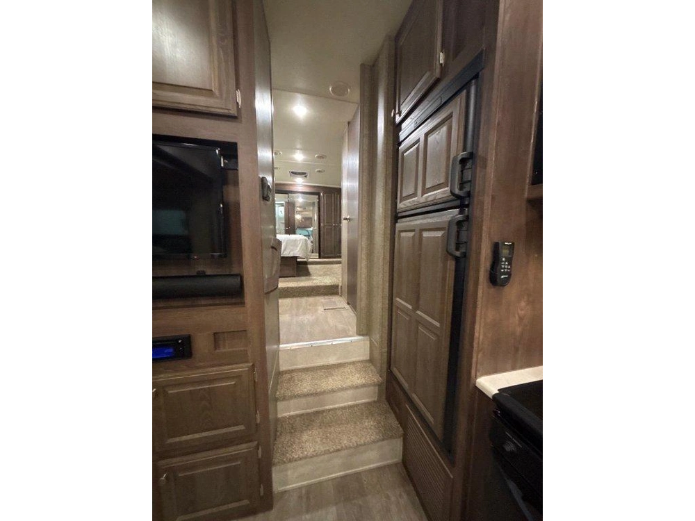 Rockwood Ultra Lite 2440bs 2018