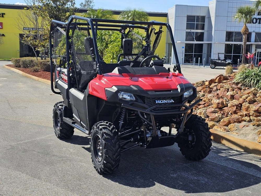 2026 Honda Pioneer 700-4