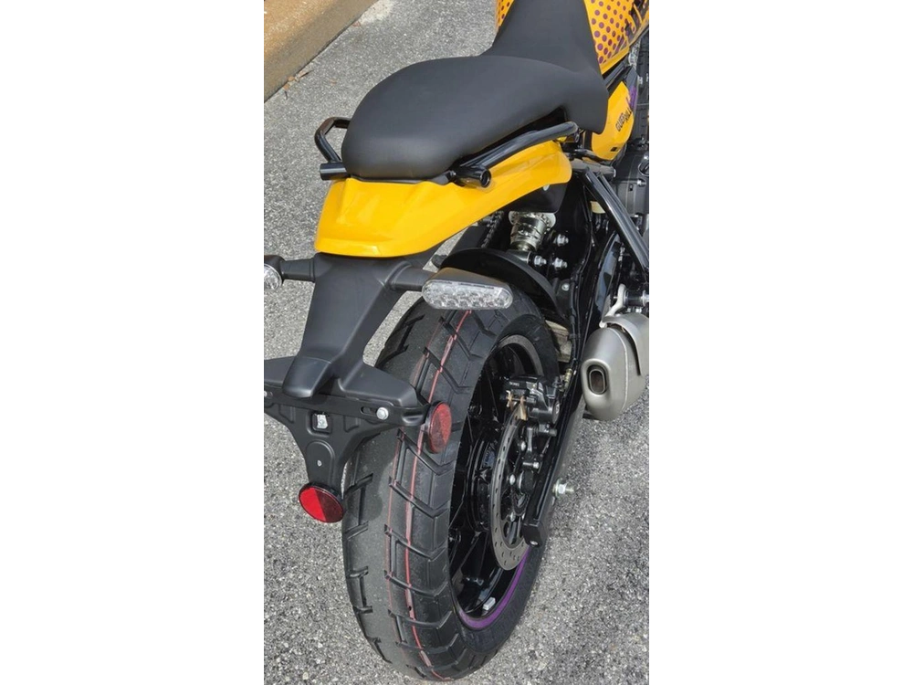 2026 Royal Enfield Guerrilla 450 Playa Black