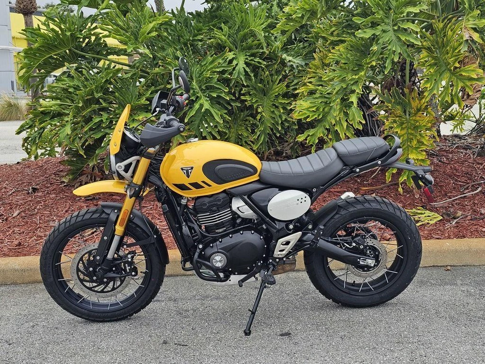 2026 Triumph Scrambler 400 Xc Racing Yellow