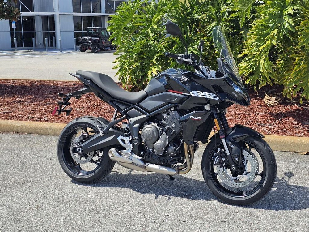 2025 Triumph Tiger Sport 660 Sapphire Black