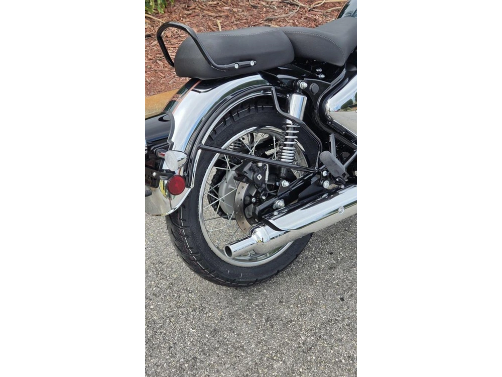 2027 Royal Enfield Classic 350 Emerald Green