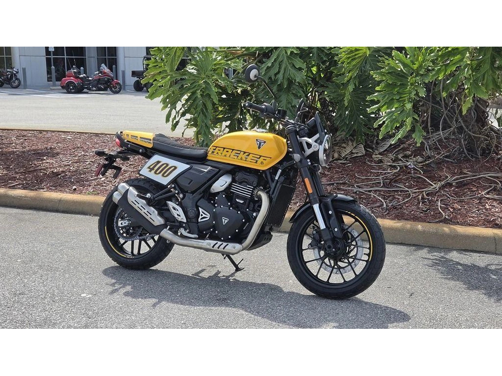 2026 Triumph Tracker 400 Racing Yellow