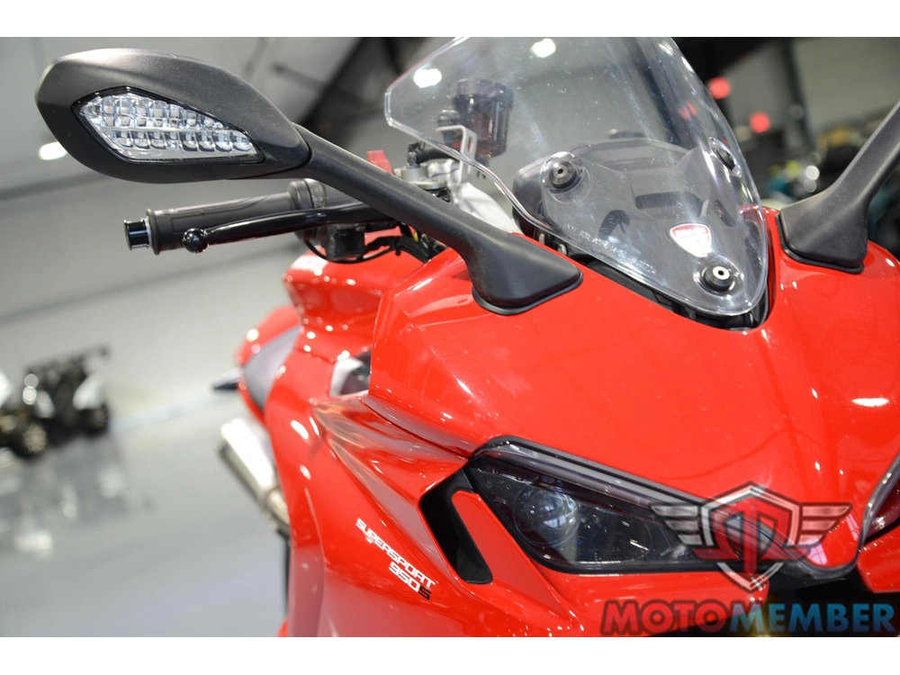 2023 Ducati Supersport 950 S