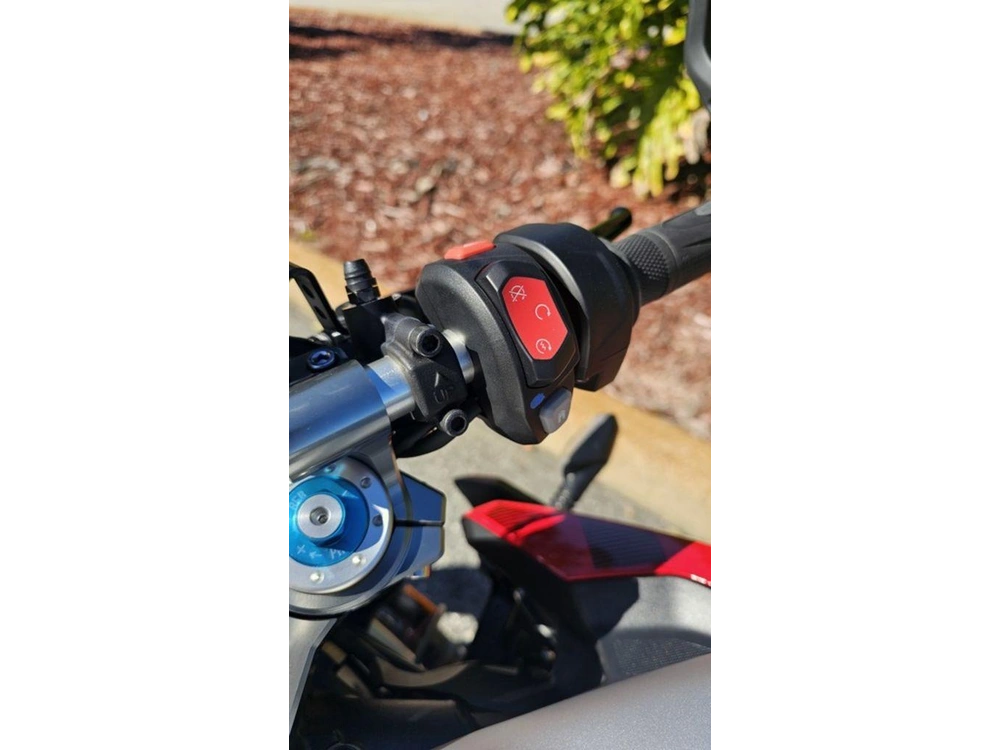 2026 Triumph Street Triple 765 Rx