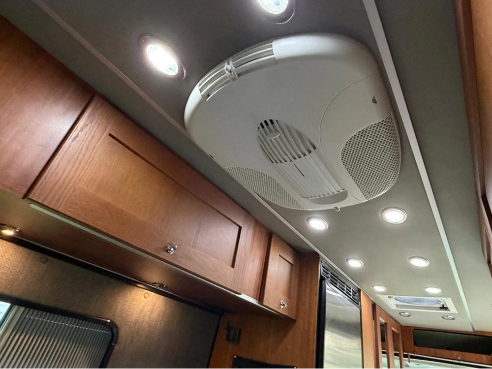 2018 Roadtrek Simplicity Srt