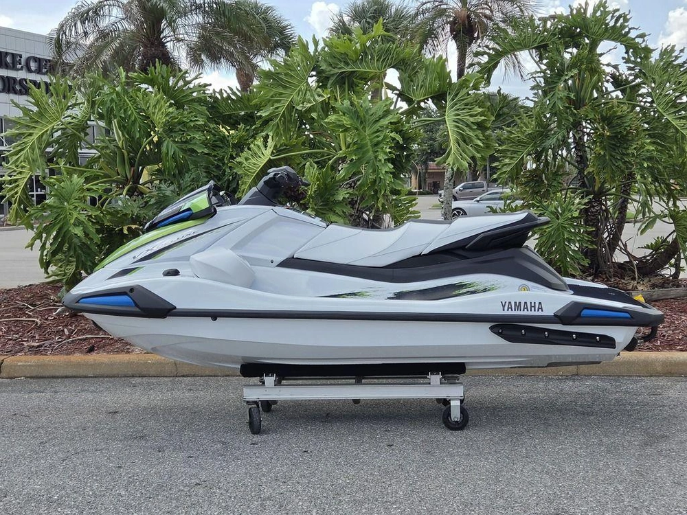2026 Yamaha Vx® Deluxe With Audio