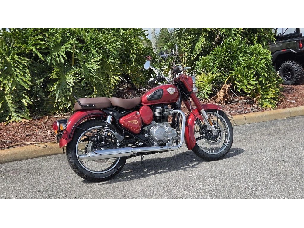 2027 Royal Enfield Classic 350 Madras Red