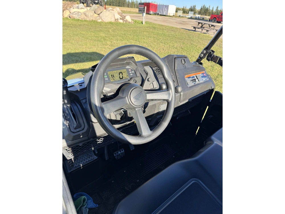 2026 Honda Pioneer 700-2p Dlx