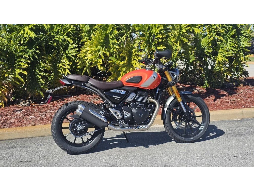 2026 Triumph Scrambler 400 X Baja Orange/aluminium