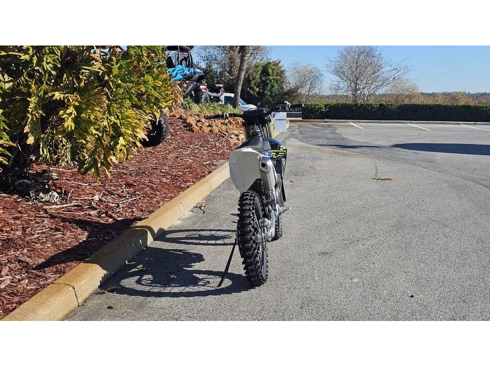 2026 Triumph Tf 250-x Jet Black/pure White