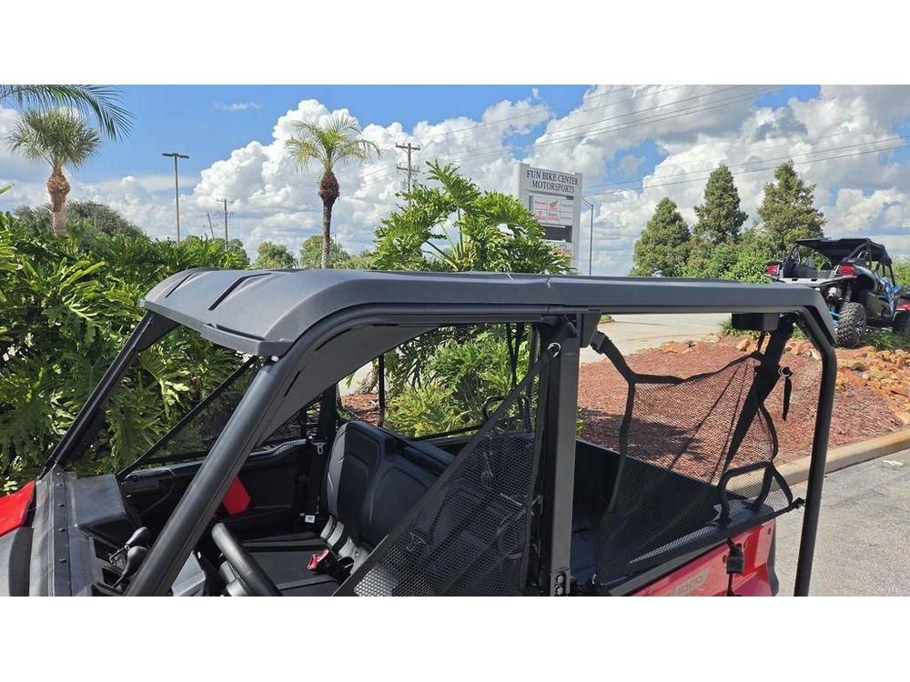 2026 Honda Pioneer 1000-5 Deluxe