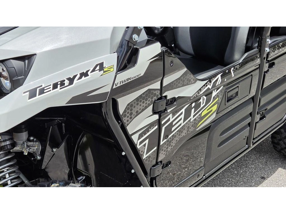 2025 Kawasaki Teryx4™ S Le