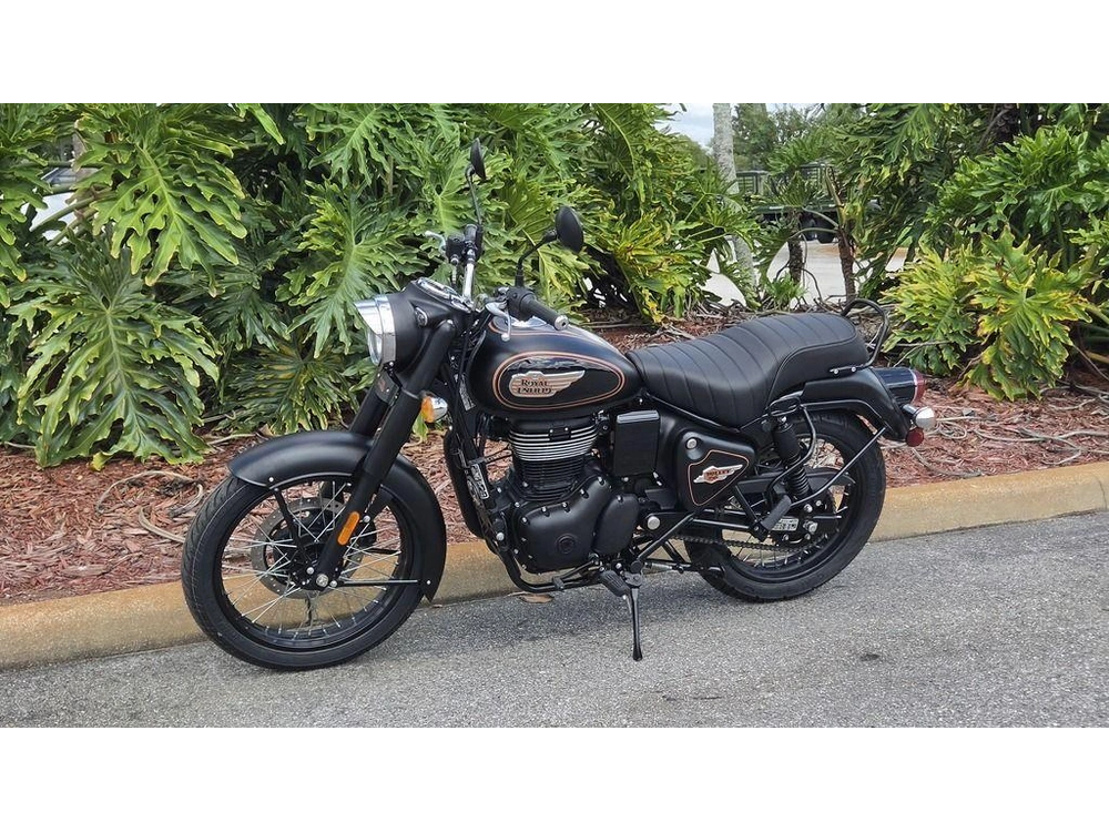 2027 Royal Enfield Bullet 350 Black Gold