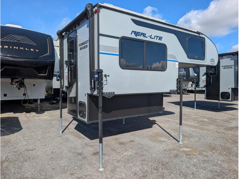 Palomino Real Lite 1800 2027