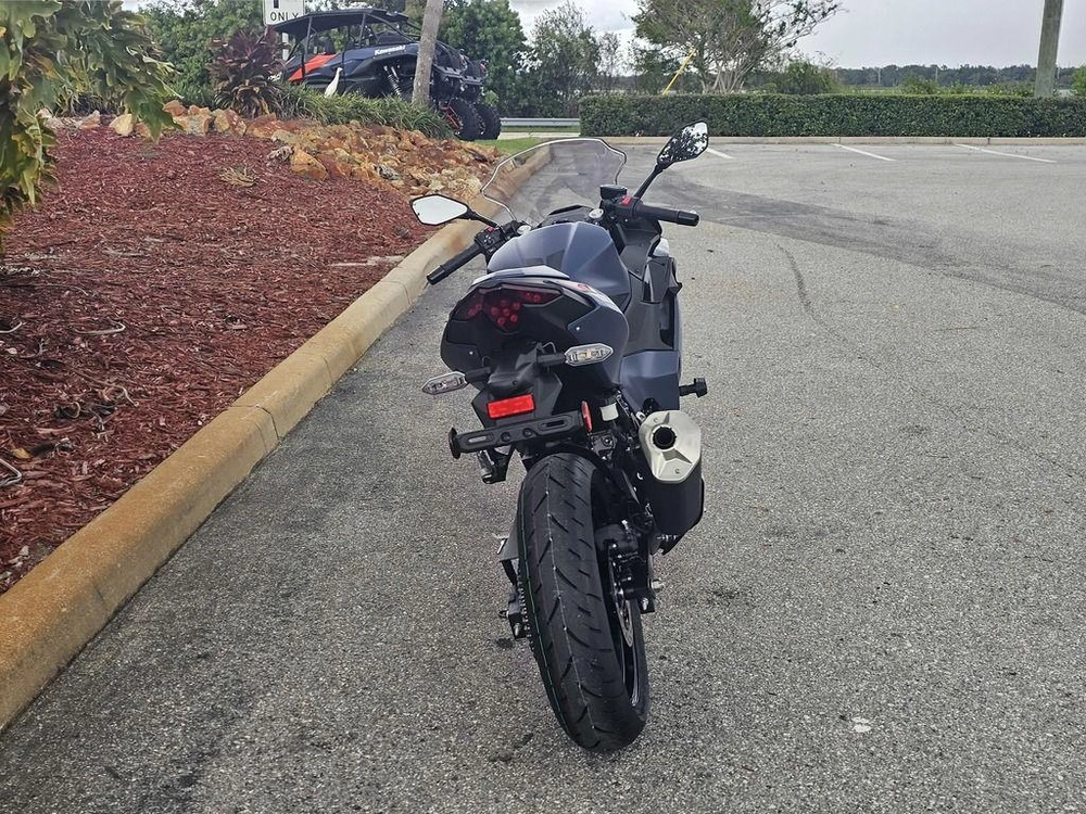 2026 Kawasaki Ninja® 500 Se Abs