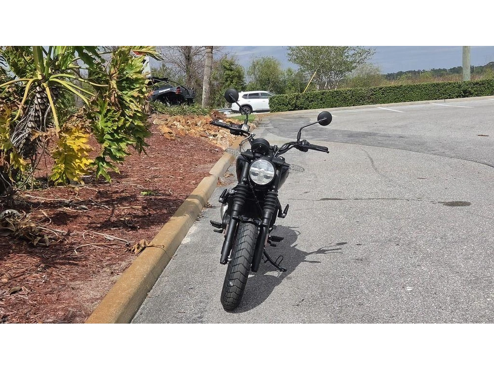 2026 Royal Enfield Guerrilla 450 Playa Black