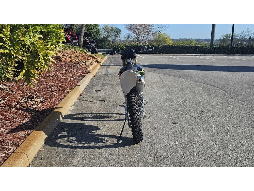 2026 Triumph Tf 450-x Jet Black/pure White