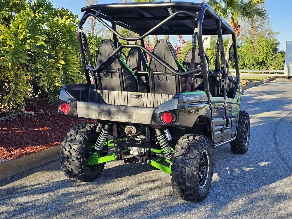 2025 Kawasaki Teryx4™ S Le Cypher Camo Gray