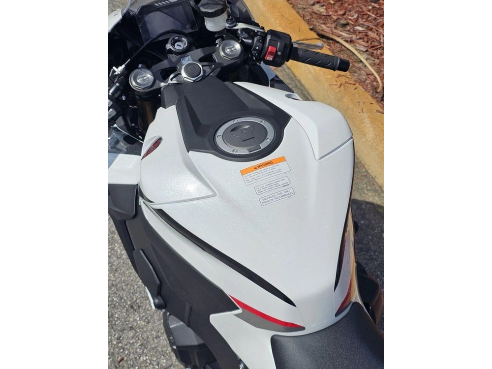 2027 Honda Cbr1000rr