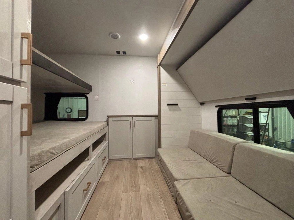 Jayco Jay Flight 333bts 2027