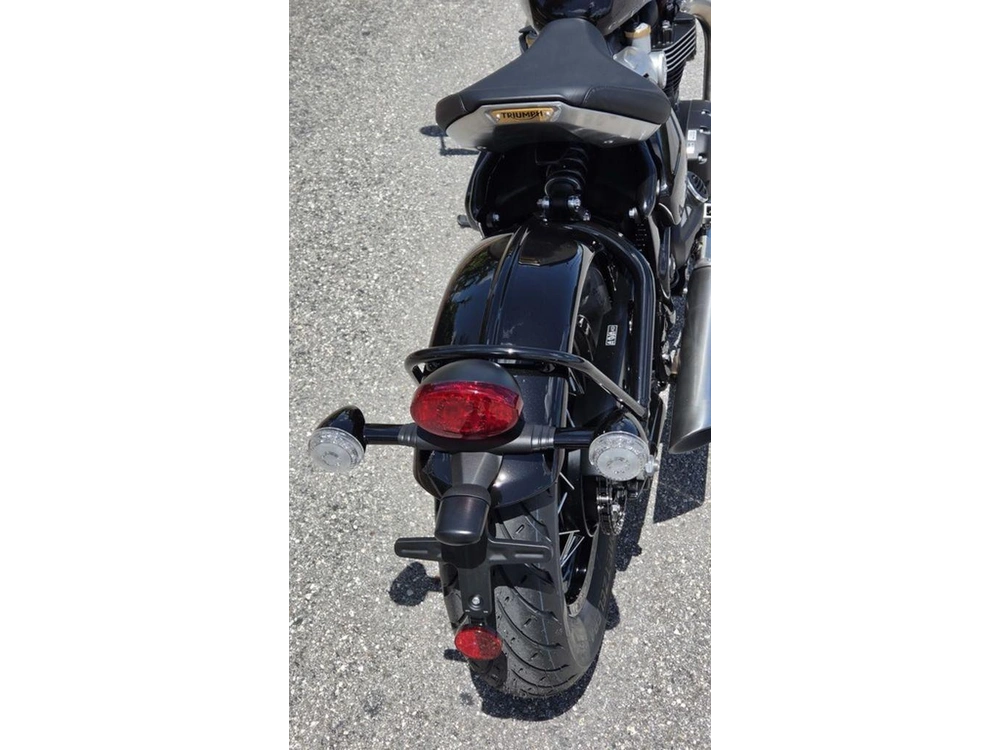 2026 Triumph Bonneville Bobber Interstellar Blue