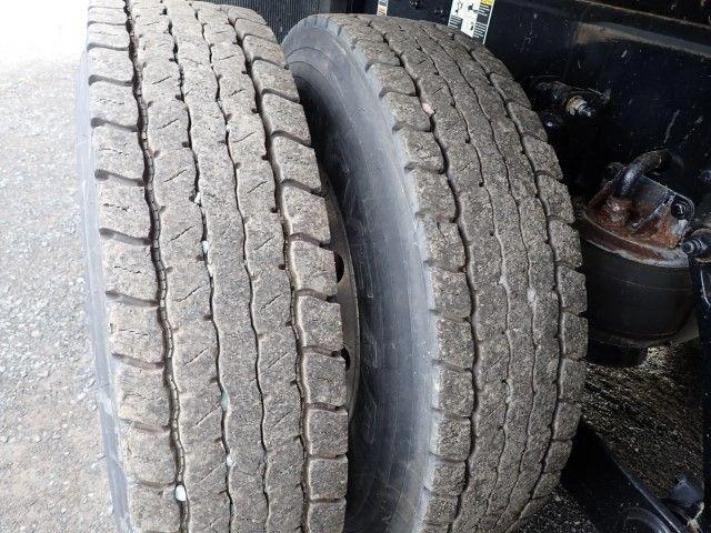 Kenworth T880 2025