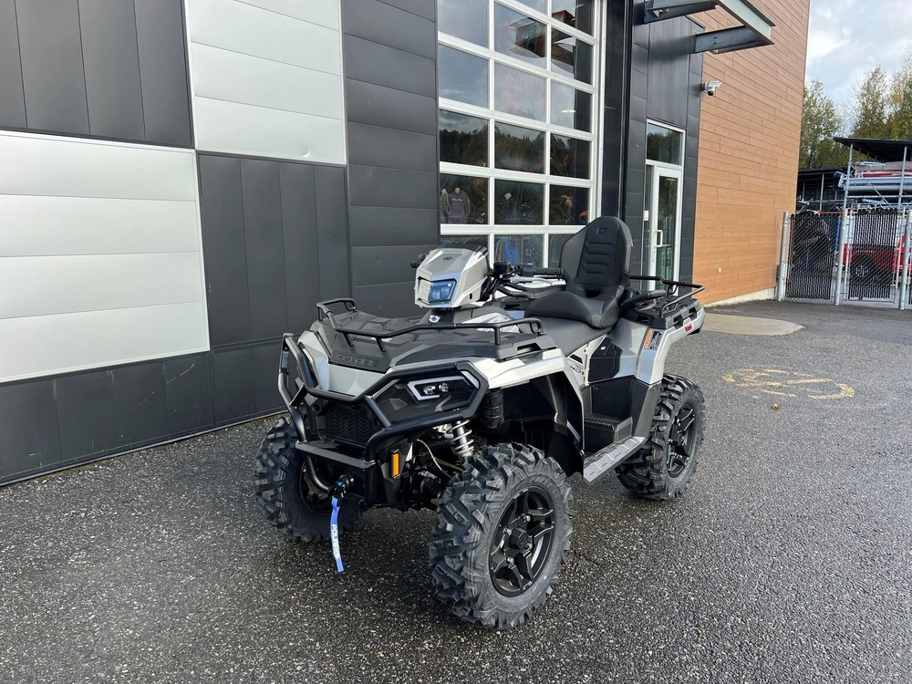 Polaris Sportsman Touring 600 Ultimate 2027 alt
