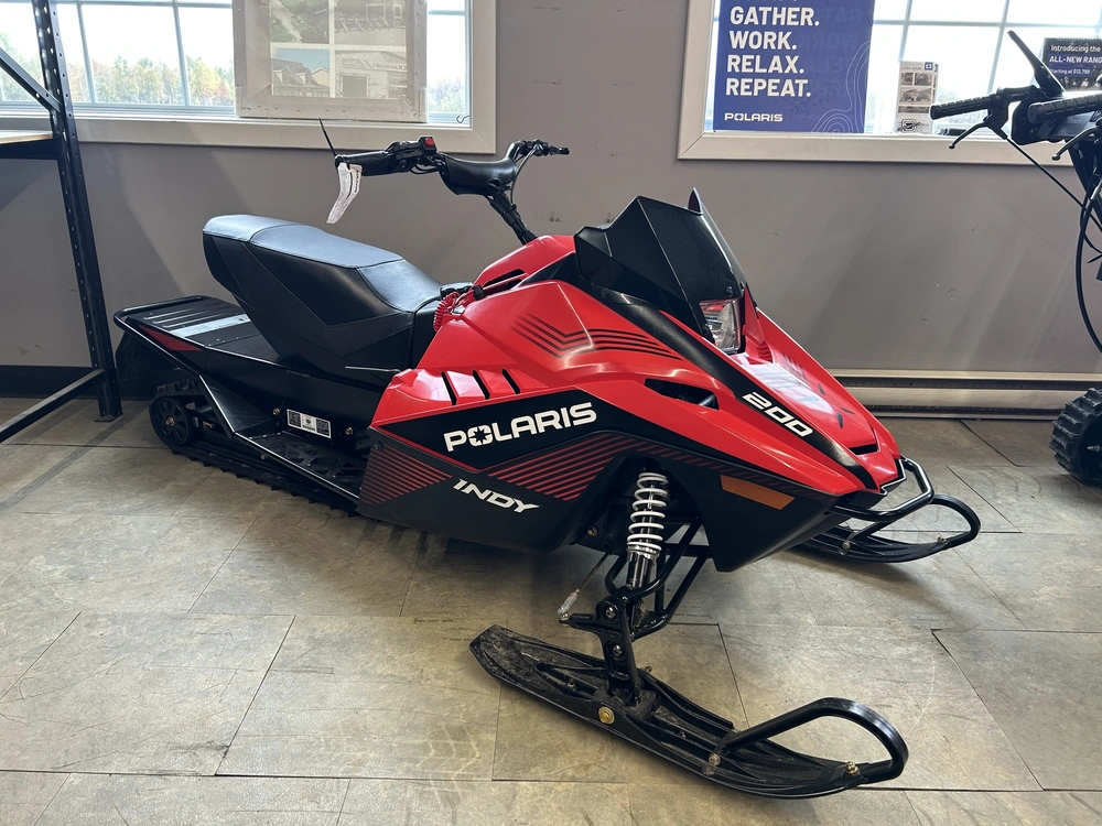 2027 Polaris 2027 Polaris 200 Indy alt