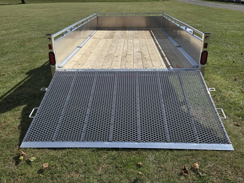 2027 Enbeck Aluminum Utility 7' X 14' Sa