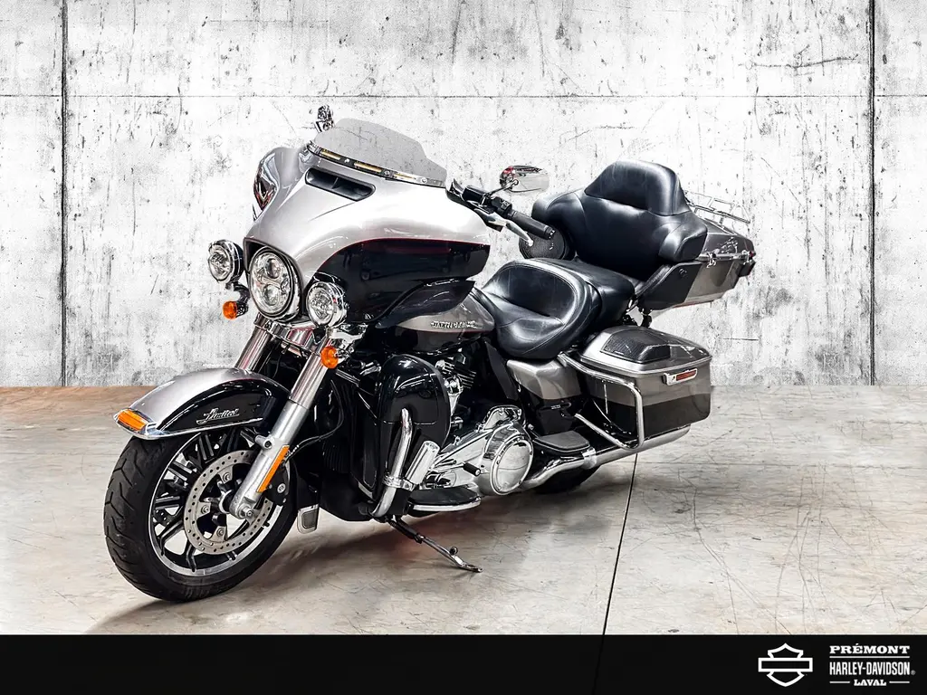2017 Harley-Davidson CVO ELECTRA GLIDE ULTRA LIMITEDFLHTK