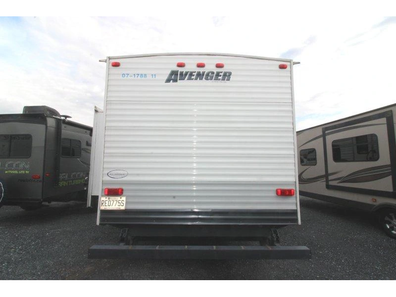 2013 Prime Time Avenger 23fbs