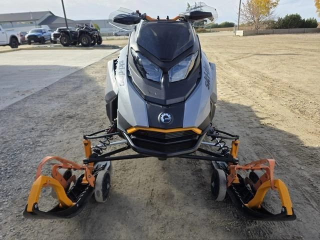 2025 Ski-doo Backcountry X 850