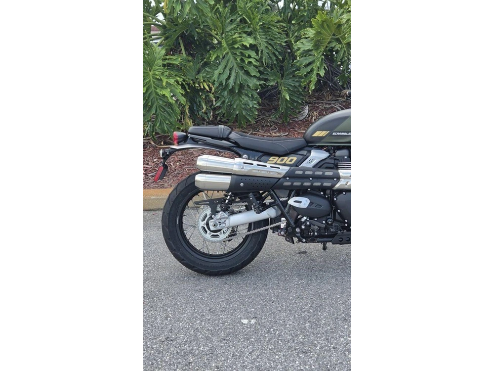 2026 Triumph Scrambler 900 Matt Khaki Green