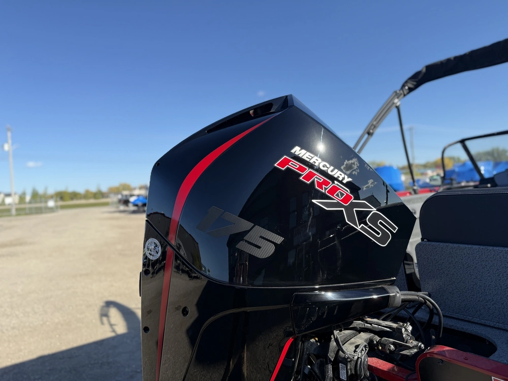 2027 Legend Boats 20 Xt Sport Package alt
