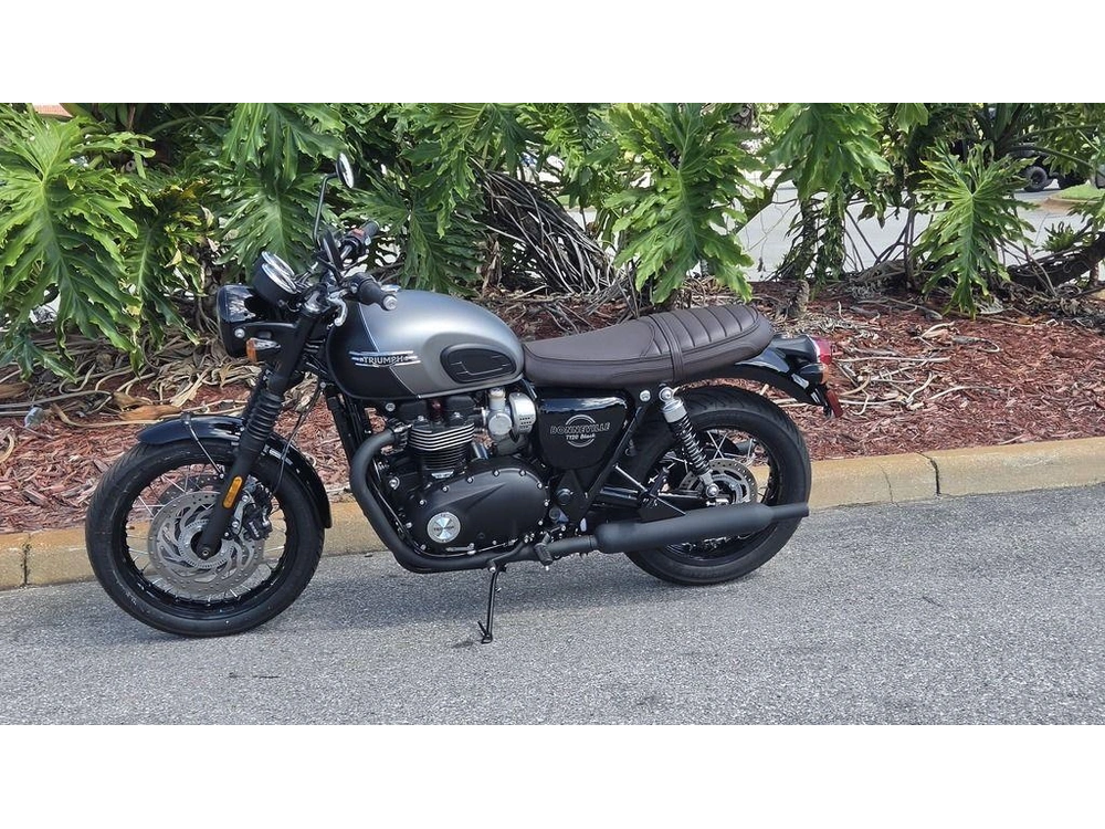 2026 Triumph Bonneville T120 Black Matt Silver Ice