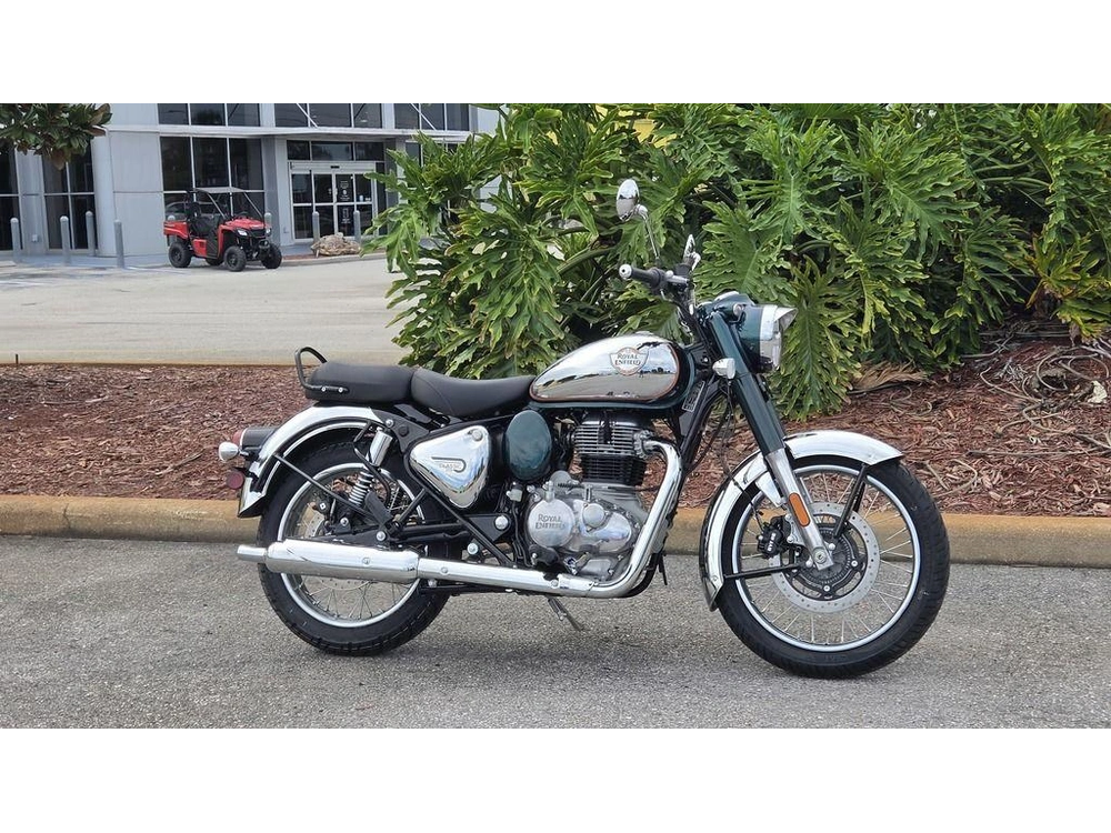2027 Royal Enfield Classic 350 Emerald Green