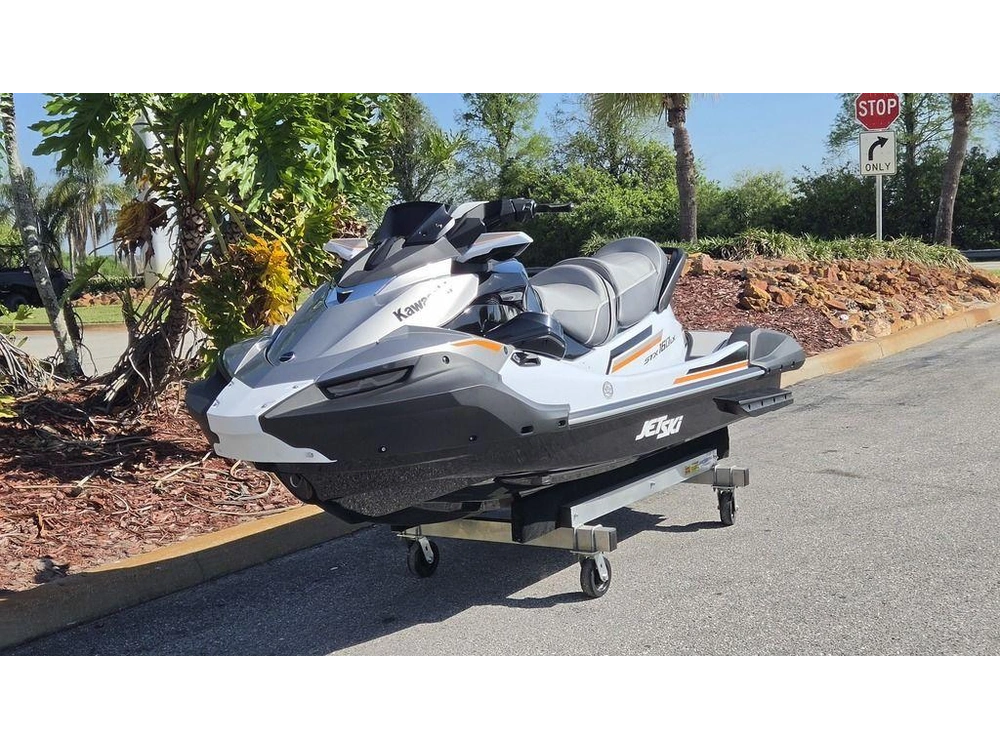 2026 Kawasaki Jet Ski® Ultra® 160 Lx