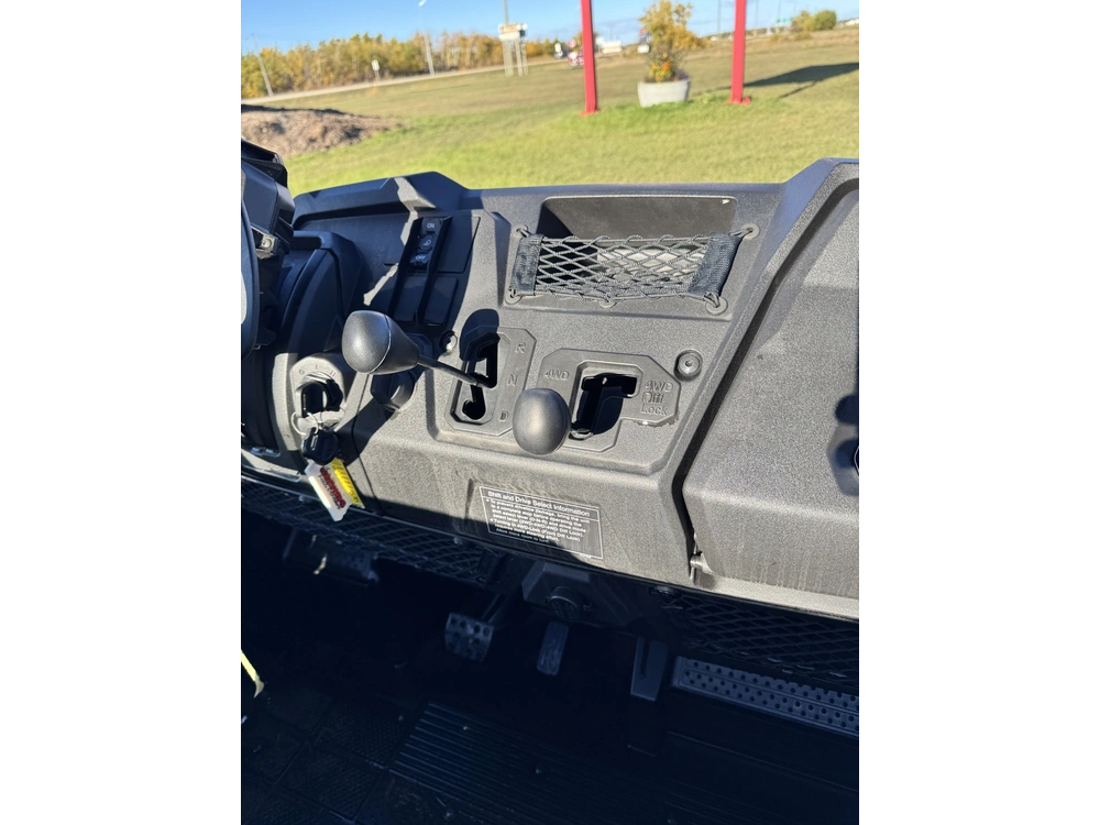 2026 Honda Pioneer 700-2p Dlx