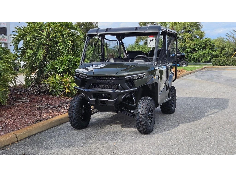 2026 Honda Pioneer 1000-5 Deluxe