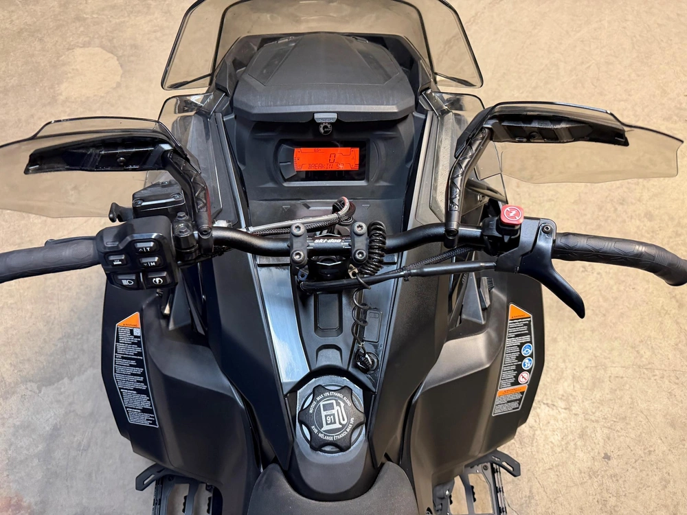Ski-doo Backcountry Adrenaline 850 E-tec 2026