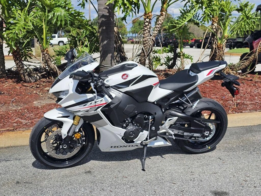 2027 Honda Cbr1000rr