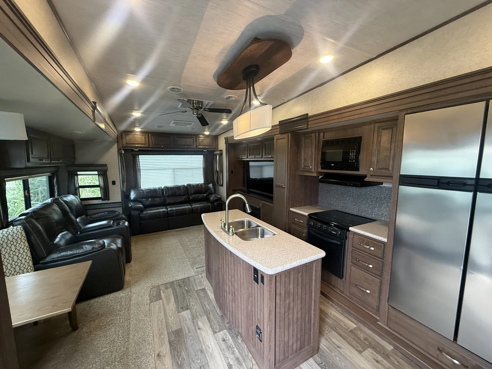 2017 Heartland Rv Elkridge 35tsrl