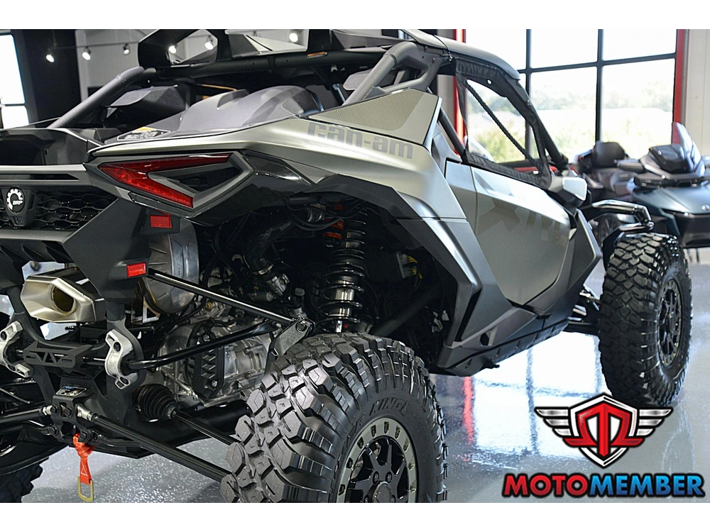 2027 Can-am Maverick R X Rc With Smart-shox 999t Dct