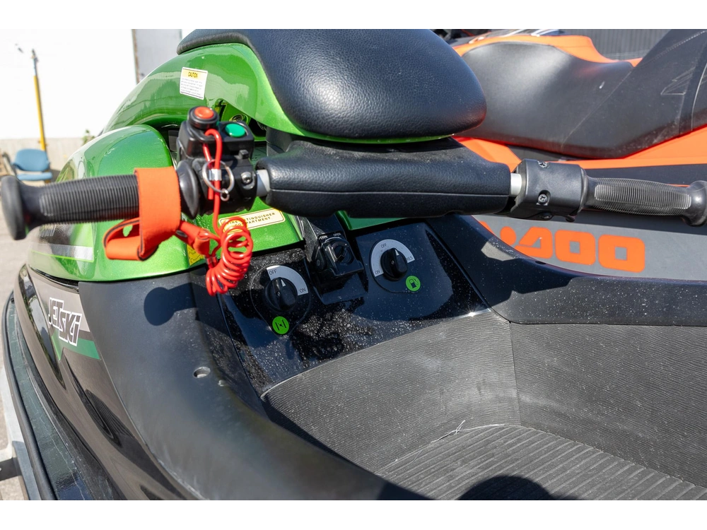 2010 Kawasaki 800 Sx-r